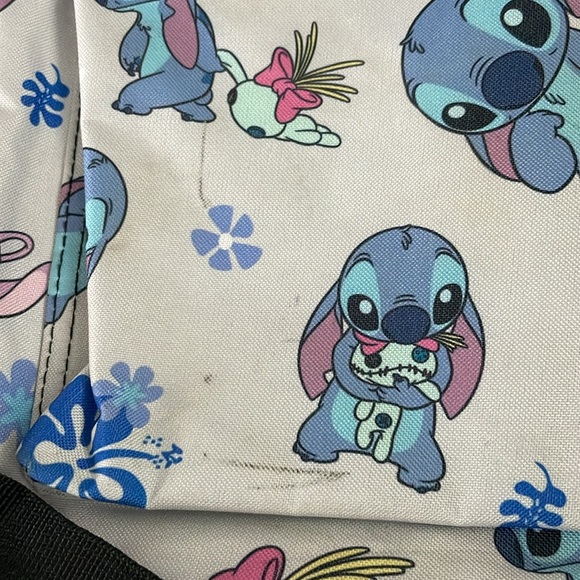 Disney stitch back pack - Picture 4 of 4